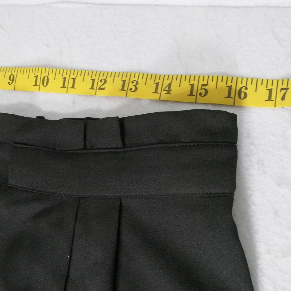 DR2 Womens Shorts L Black Pleated Paperbag Waist Minimalist Clean Girl Preppy - Picture 3 of 6